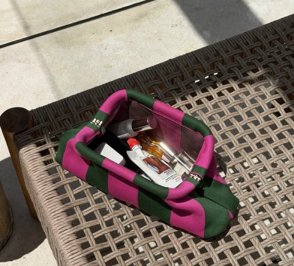 LILO'S  PINK MATCH